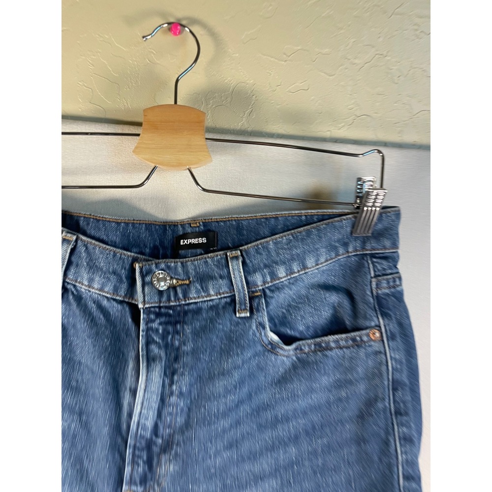 Express Tapered Ankle High Rise Distressed Jeans Medium Wash 10R K105 - Picture 3 of 9